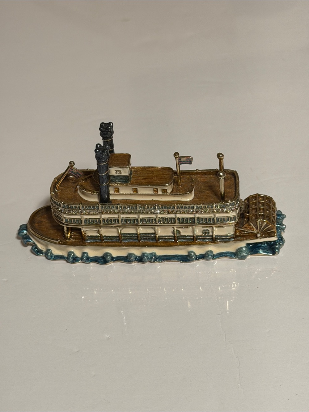 Vintage Decorative Rhinestones Riverboat Figurine Trinket Box Gold and Blue NWOT